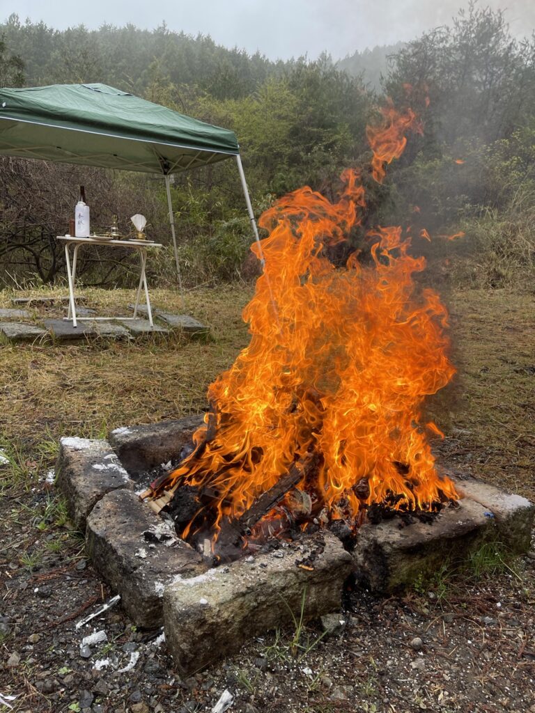 塔婆のお焚き上げ
