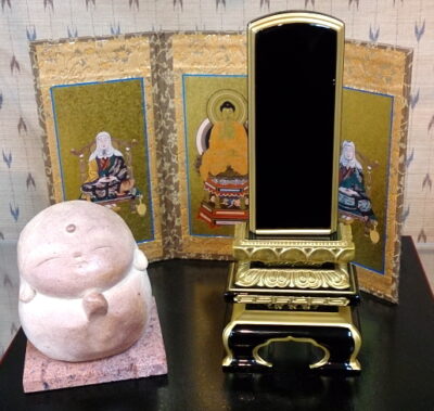 位牌と手元供養で簡単仏壇